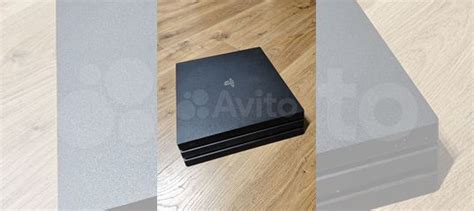 Откройте коробку с рулем и PS4
