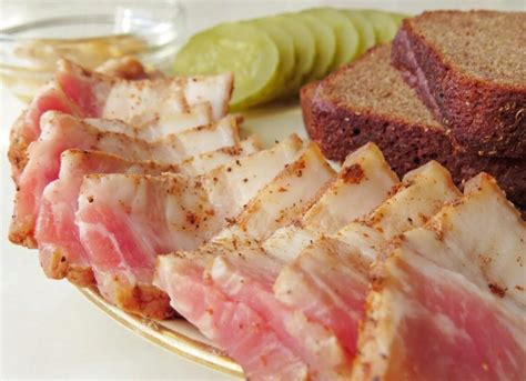 Гельминты в сыром сале