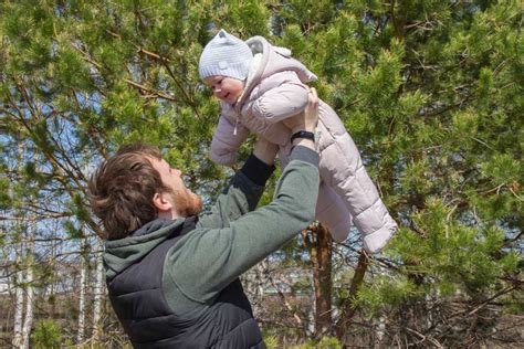 Забота о ребенке и его развитие
