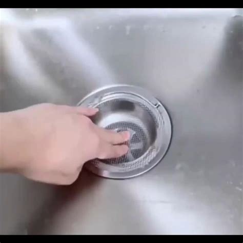 Засорение сливного отверстия:
