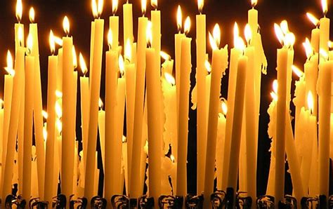 Значение и символика 12 свечей в церкви