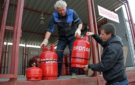 Как правильно переворачивать баллон при заправке