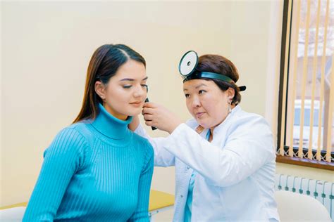 Опытные врачи о бритье паха подростками