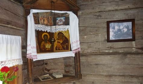 Порядок возвращения икон на место в новом доме