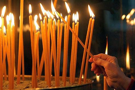 Практическое применение 12 свечей в церкви сегодня
