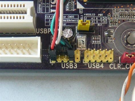 Причина 3: Неисправный кабель или порт USB