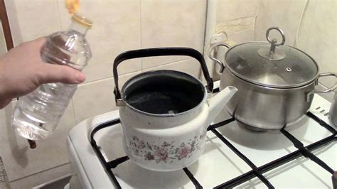 Пятна на эмалированном чайнике: важно знать