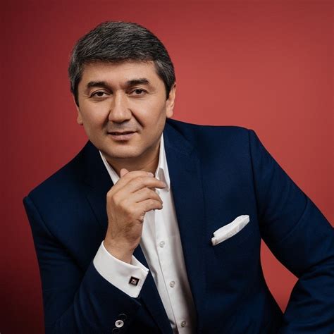 Саидмурод Давлатов: карьера и достижения