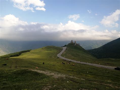 Что нужно знать перед вытряхиванием вещей с балкона