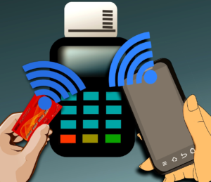 Как занести банковскую карту в телефон